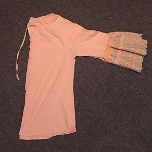 Trumpet sleeve Top